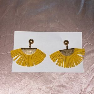 4 for $10/Free w/ Bundle Costume Jewelry: Earrings